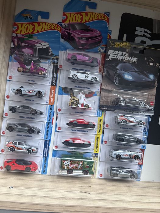 Hot wheels premium/Ferrari