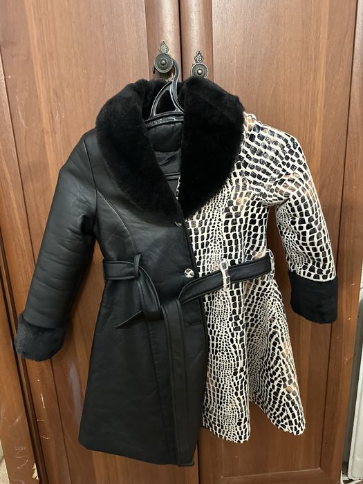 Демисезонное пальто