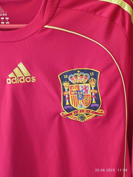 Adidas,оригинална спортна тениска на Испания