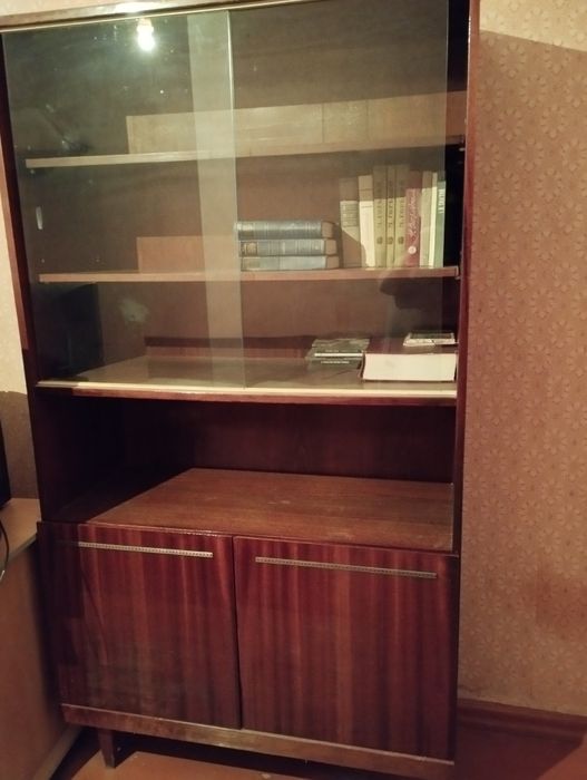 Кровати полуторки