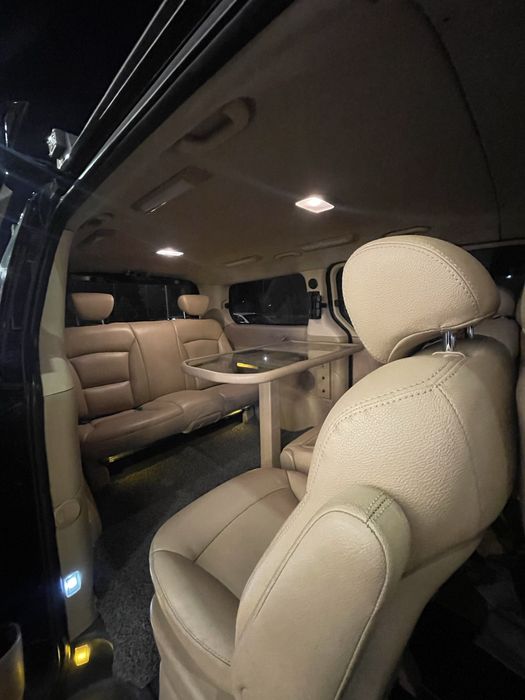 Продается представительский HYUNDAI GRAND STAREX