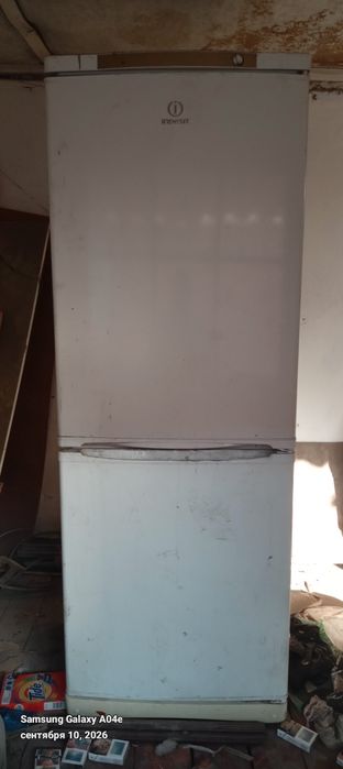 Холодильник инвезит