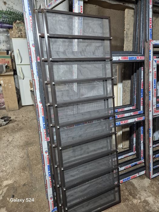 Окна двери витражи