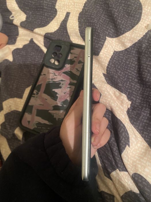 Продам редми 10 срочно