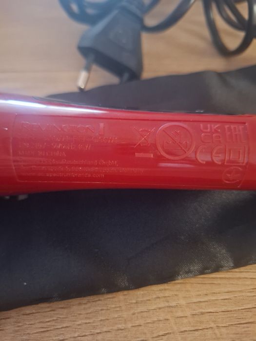 Маша за коса Remington Silk Curling Wand CI96W1
Silk Curling Wand CI96