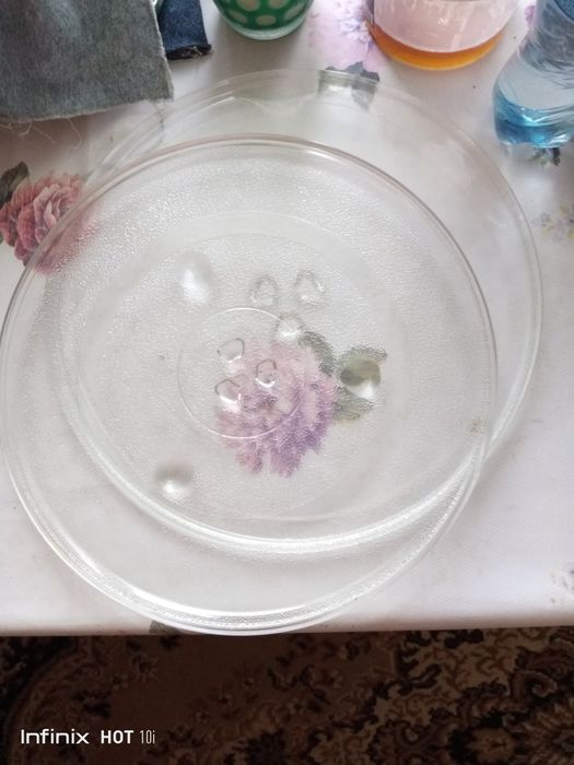 Тарелки для микроволновок.