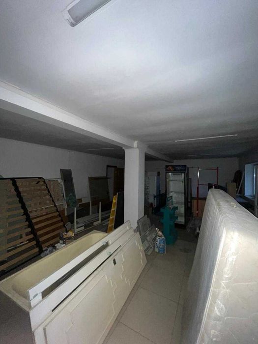 Магазины и бутики · 150 м²