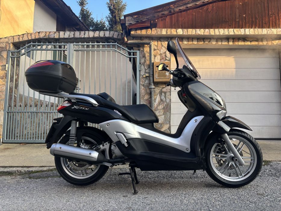 Yamaha X-City 250i 2011г регистриран!