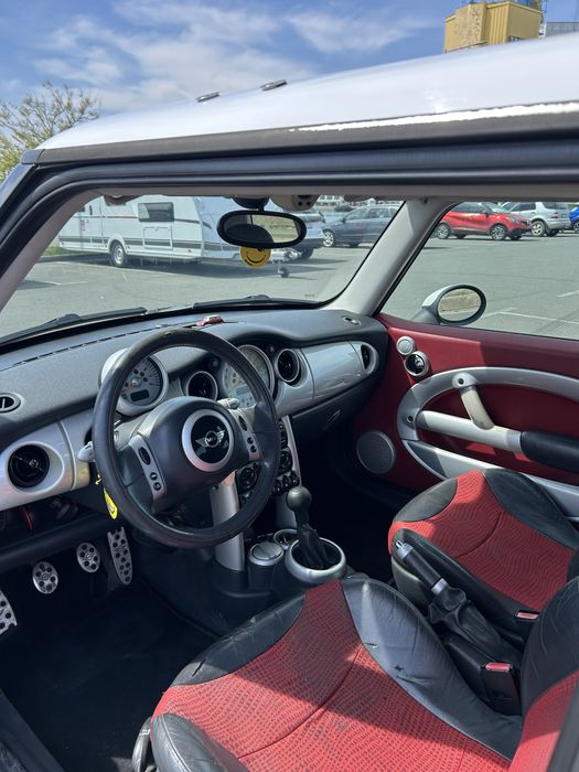 Mini Cooper  1.6