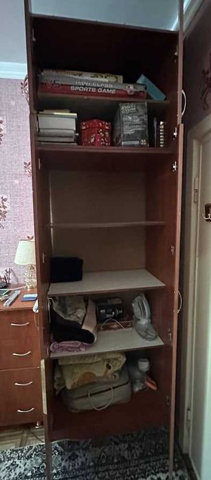 Продается Шкаф. Вместительный