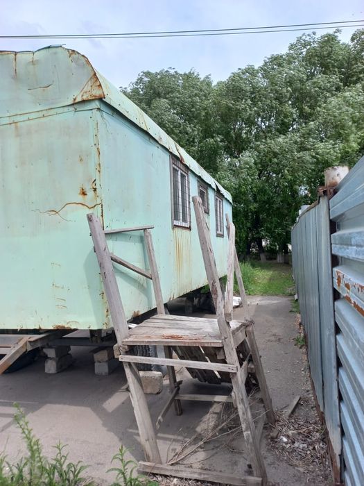 Продам вагончик на колесах