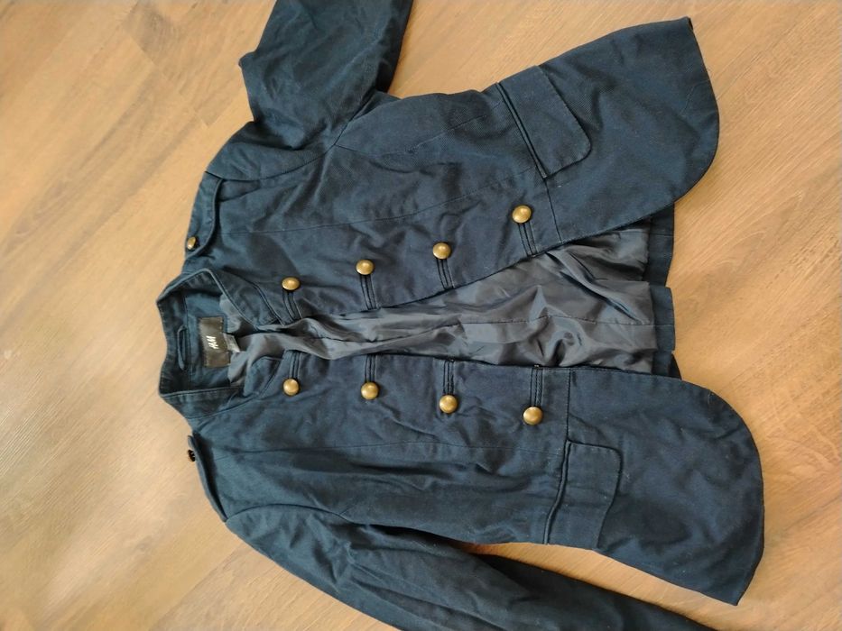 Дамски сака в добро състояние