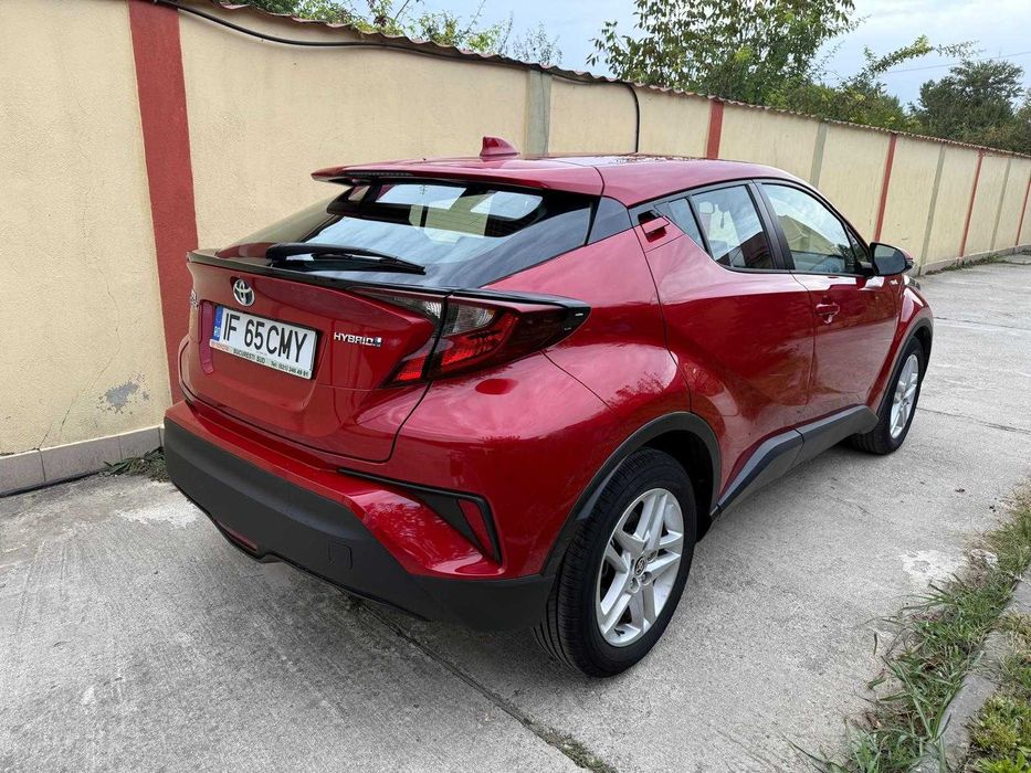 Vand Toyota C-HR Hybrid,primul proprietar,km 43157 reali verificabili dealer,auto impecabil