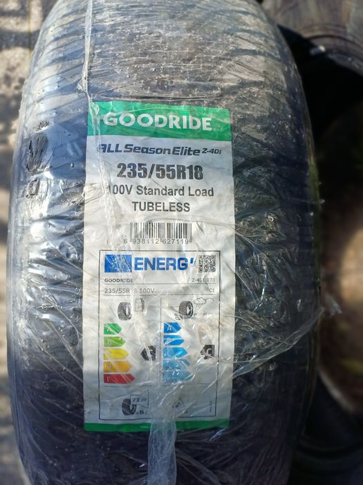 Авто гуми  235/55/18