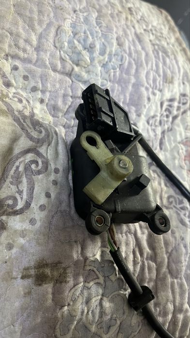 Датчик положения отопителя