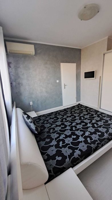 Дава се под наем Двустаен апартамент в София, Гоце Делчев - 60 кв.м за 612 € - Снимка #9