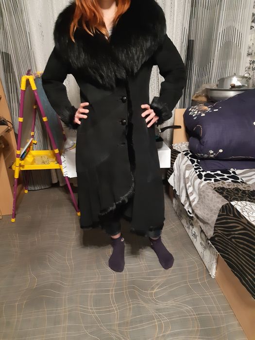 Дубленка зимняя черная