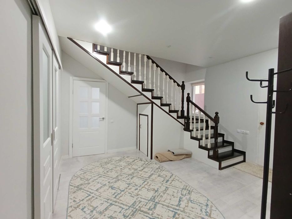 5-ти комнатный коттедж