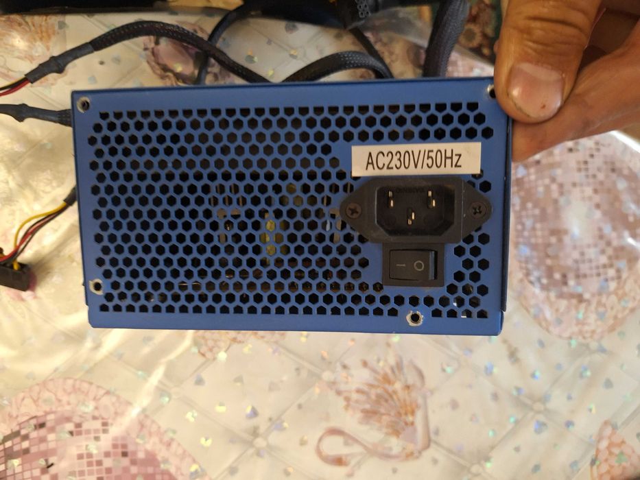 Блок питание на компьютер Crown 500 w orginal