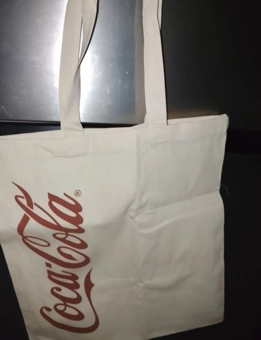 Лимитированный шоппер от самого бренда Coca cola