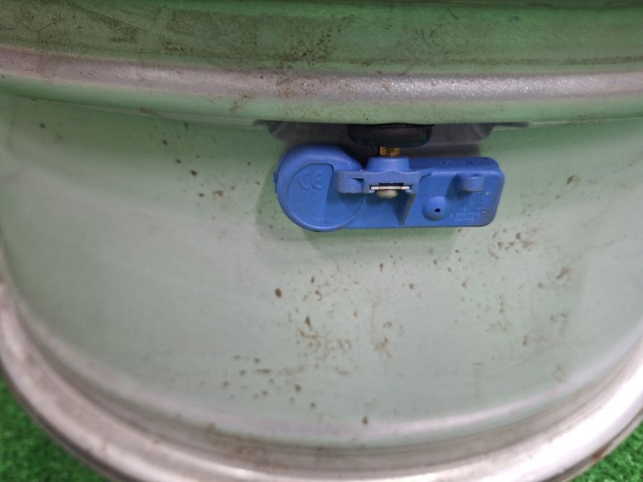 Опел "Мерива"-16цола-5/110-с датчици-оригинални