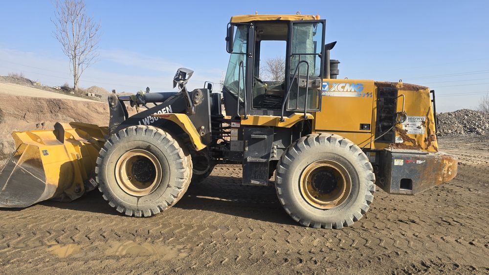 Погрузчик LW500FEN