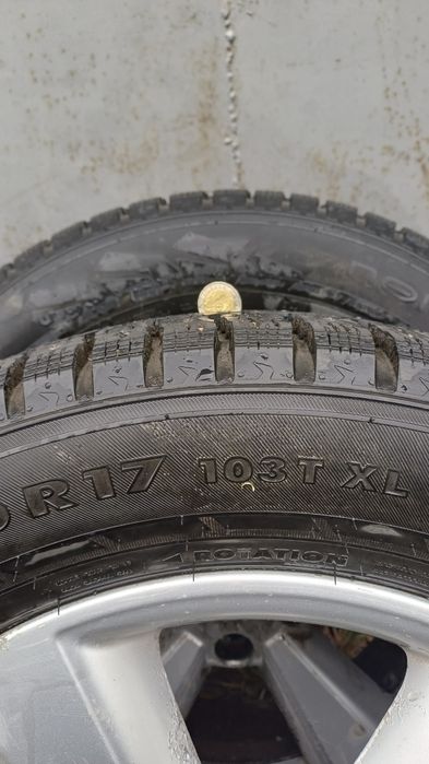 Продам резину 225/60 R17