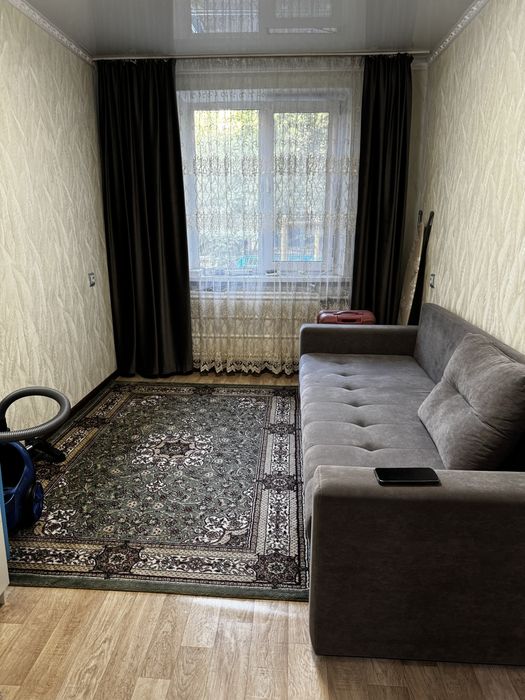 Продам 2-х комн квартиру  в 20-м мкр