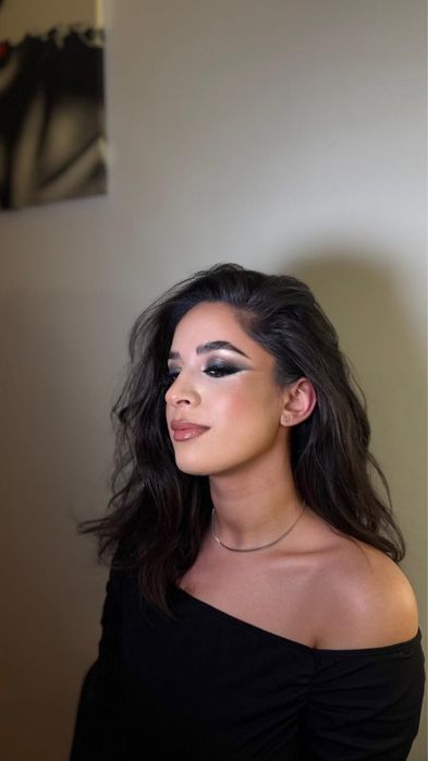 Make-up artist , cu diploma acreditata