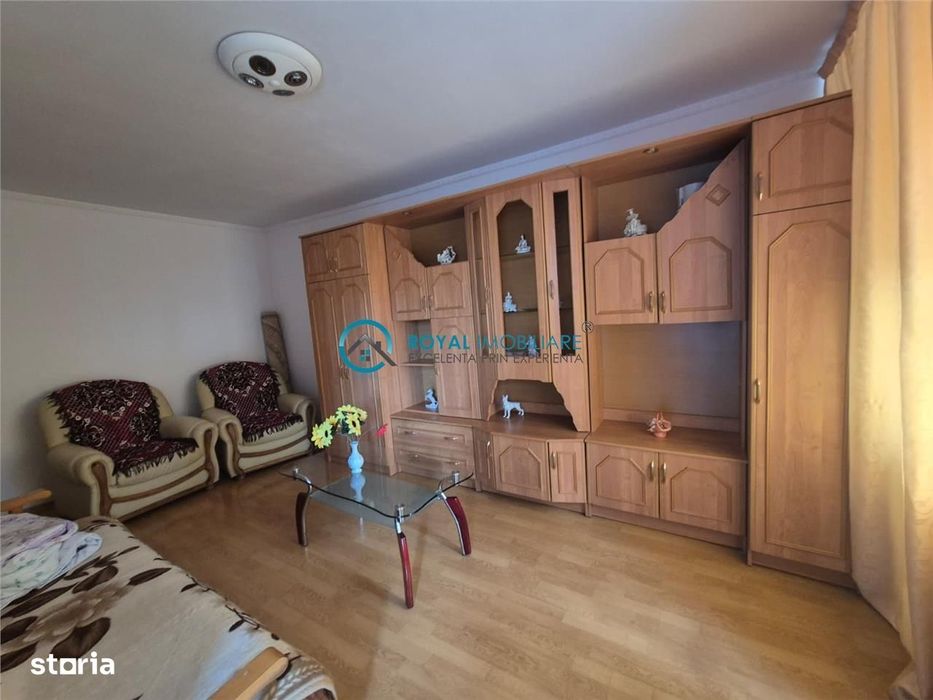 Royal Imobiliare - Vanzare apartament zona Ienachita Vacarescu
