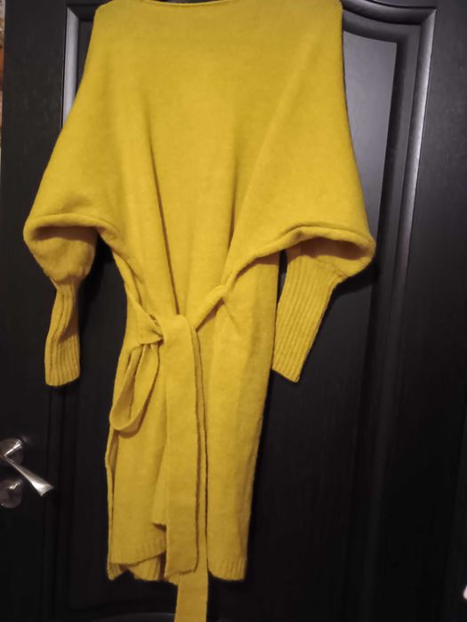 Rochie nouă cu etichetă