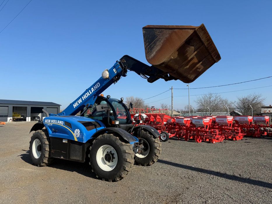 Incarcator frontal telescopic New Holland 7.35 Manitou JCB Merlo