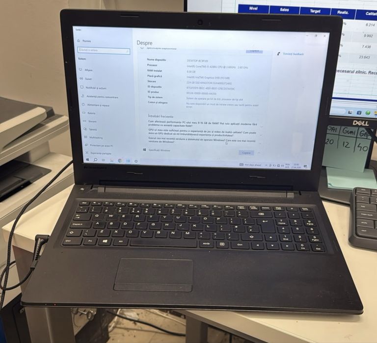 Lenovo IdeaPad 15.6” i5 / 8GB RAM / SSD – stare bună