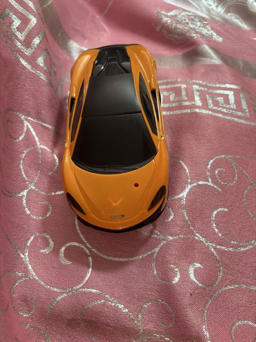 продам игрушку машинку для детей