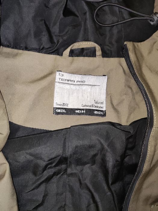 Erkaklar sportivkasi