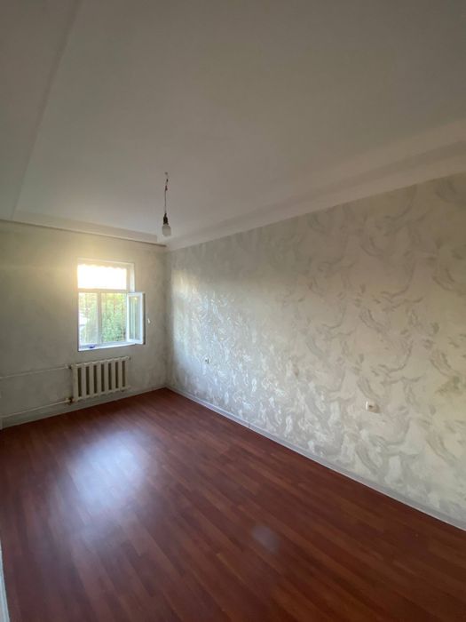 Срочно продаётся 3ком квартира в кизил шарке