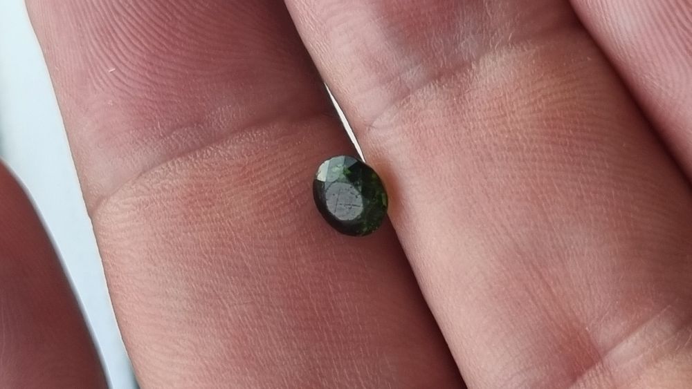 Vand piatra semipretioasa Turmalina verde