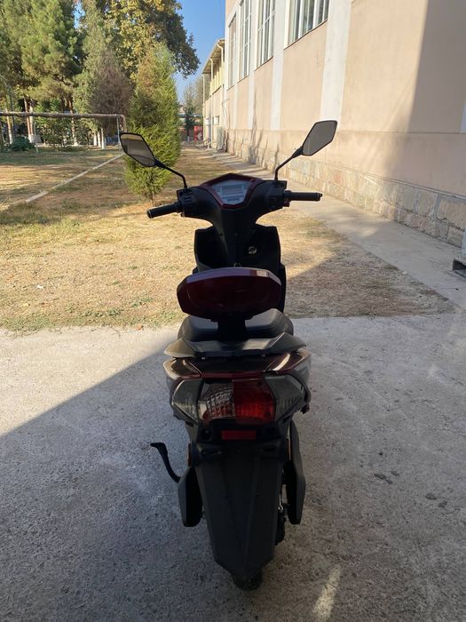 Скутер электронный