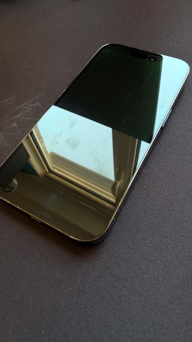 iPhone 14 pro + 2 калъфа