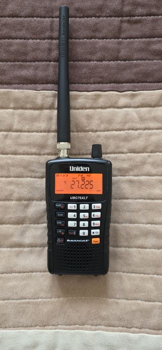 Scanner Radio Scaner Radio Uniden Bearcat UBC75XLT