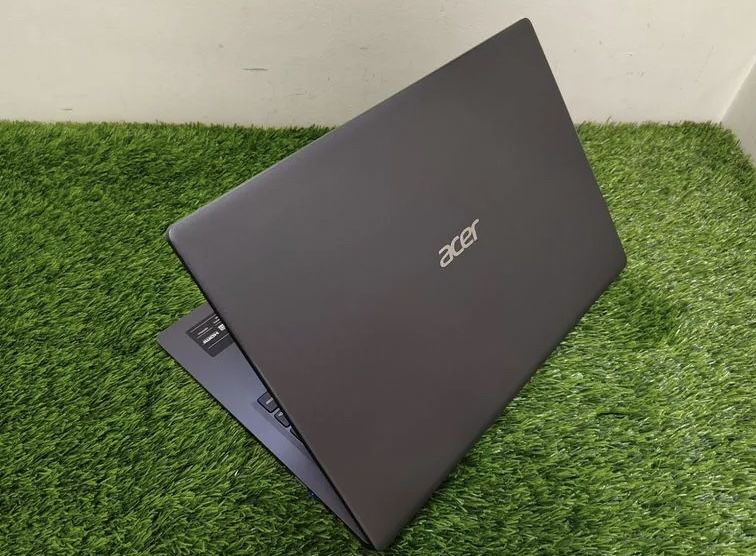 Acer Aspire 3 i5-1035g1 20Gb 256SSD 1Tb HDD