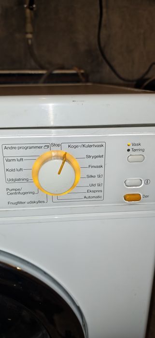 Пералня със сушилня Miele WT 2670