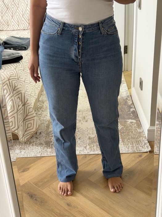 Прямые джинсы Colins