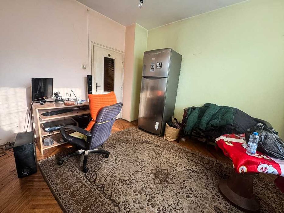 Тристаен апартамент в центъра на Русе –  на метри от Александровска