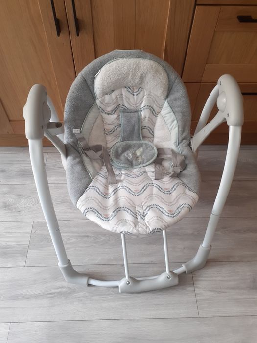 Vând leagăn de bebeluși