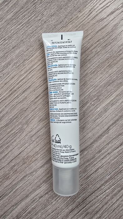 LA roche - posay EFFACLAR
