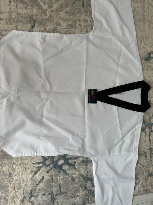 кимоно,добок для таэквондо WTF