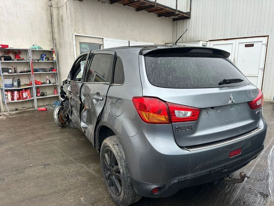 Dezmembrari Mitsubishi ASX 1.8D / 2014