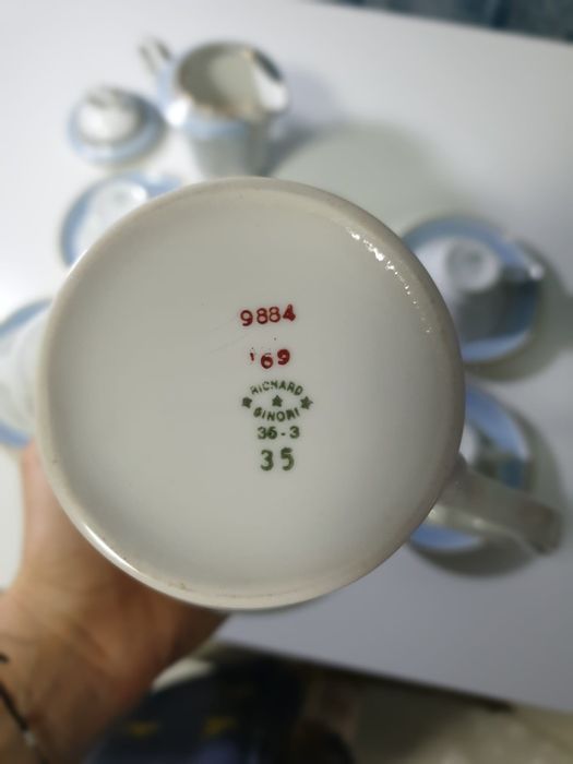 Set de boluri si cești porțelan