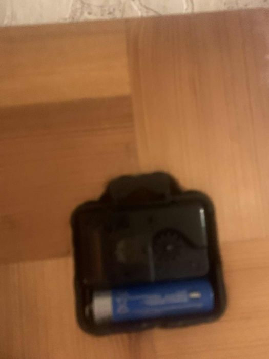 Стилен часовник от дърво* Стенен* Работи точно